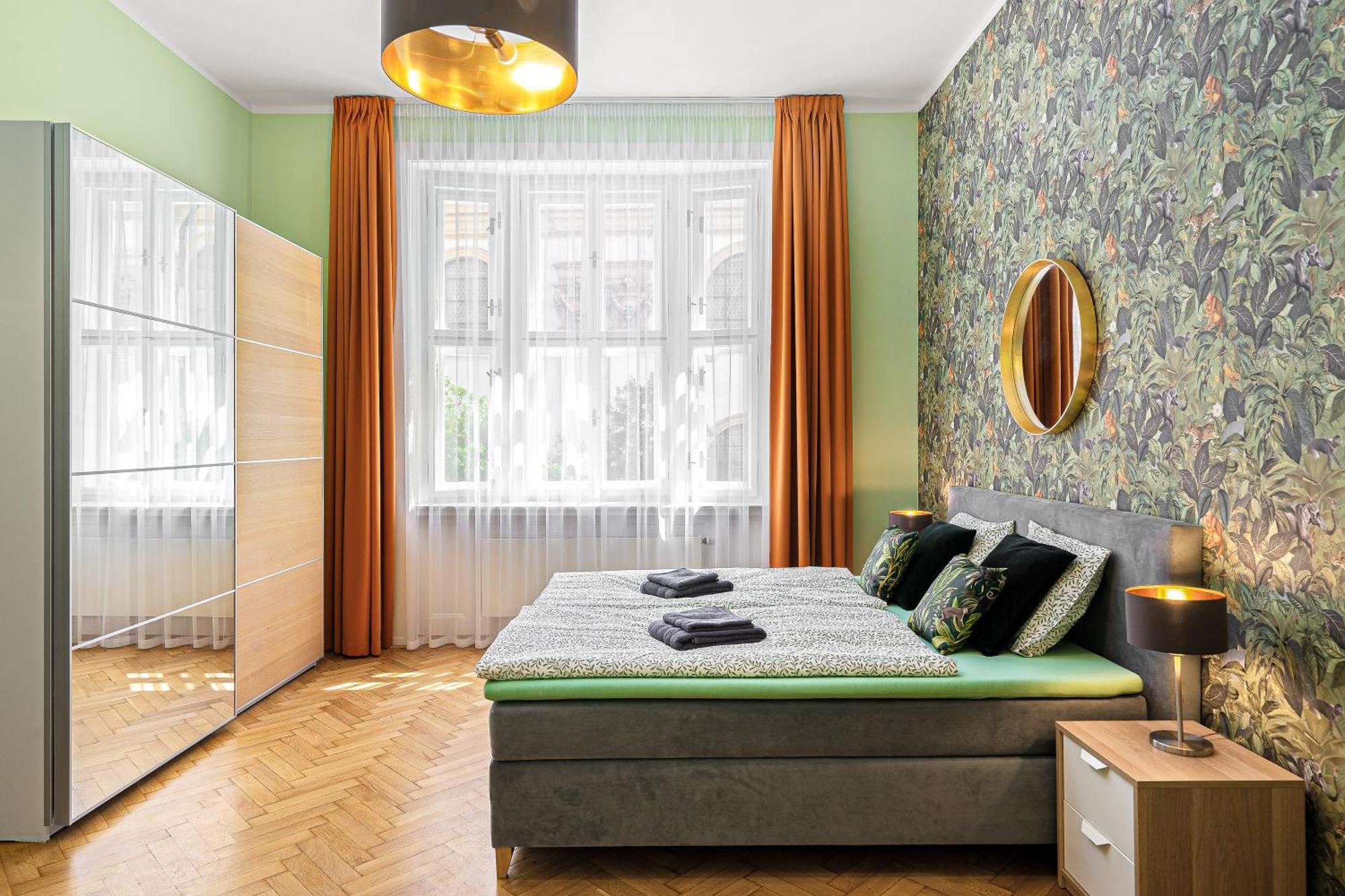 Oasis Apartments At Charles Square Praga Exterior foto