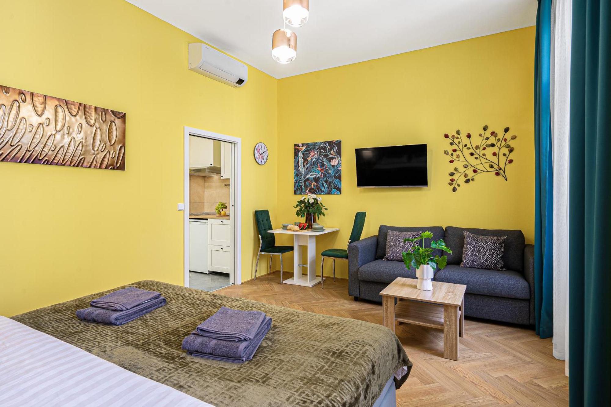 Oasis Apartments At Charles Square Praga Exterior foto